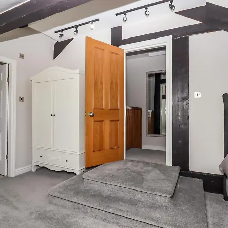 The Penthouse Retort House *